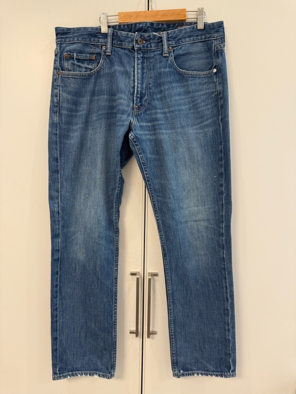 Bonobos Classic Men's Blue Denim Jeans
Size 34x30